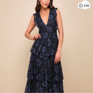 Lulu's Blue Floral Maxi Dress